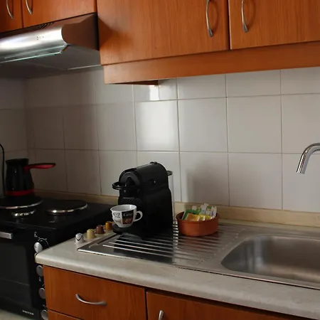 Square Apartment